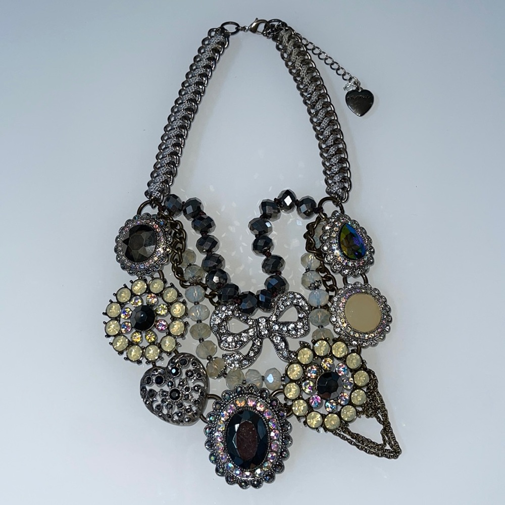 Betsy Johnson necklace